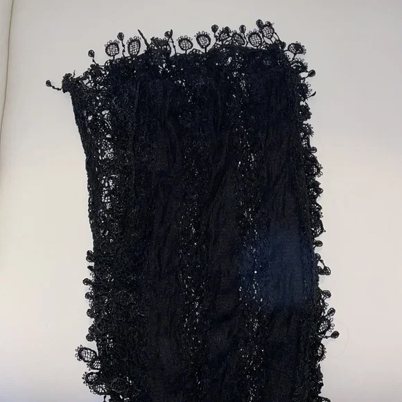 🔴4/$16: Black Lace Charming Charlie Scarf - Picture 4 of 4